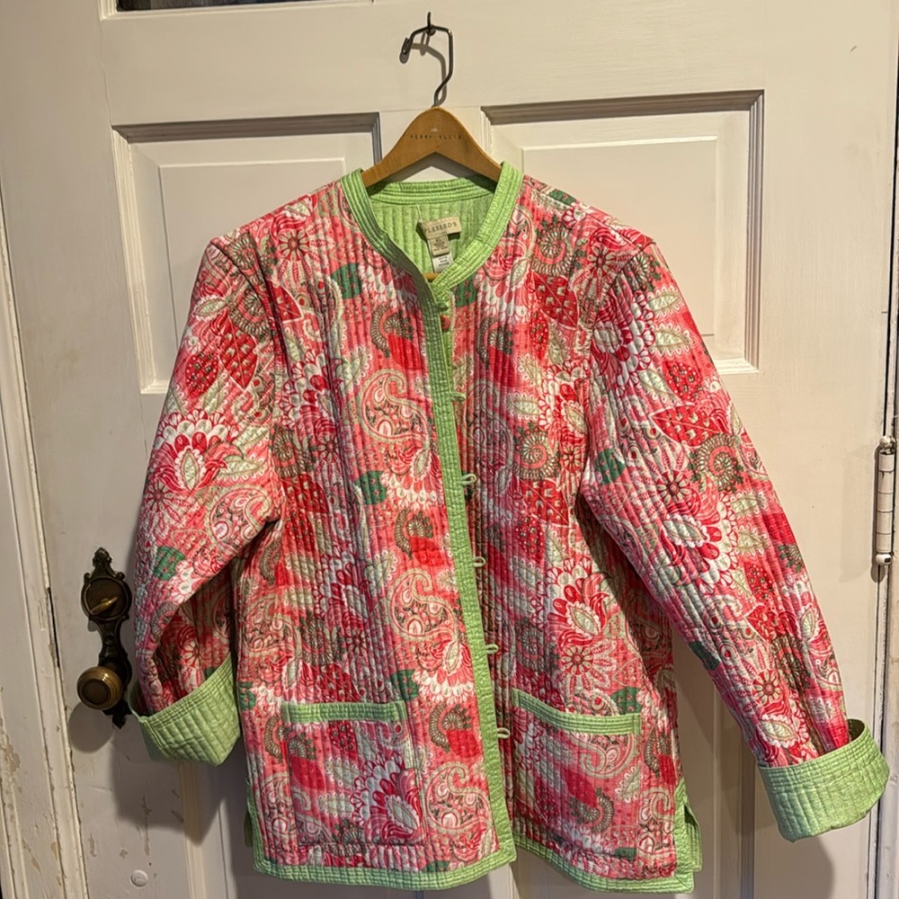NWT Appleseeds Reversible Pink and Green Floral Quilted Jacket XL
